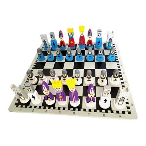 Wooden Chess Set Chess Board And Crafted Chess Pieces