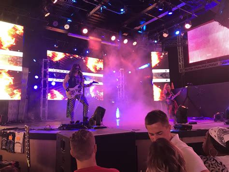 Fremont Street | Fremont street, Las vegas trip, Vegas trip