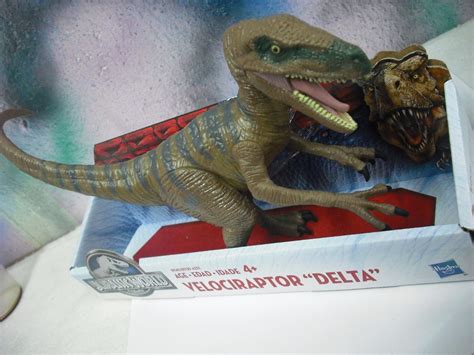 Jurassic World Velociraptor Delta 12000 En Mercado Libre