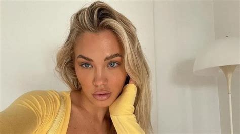 Tammy Hembrow Shows Off Her Awesome Before And After In A Swimsuit
