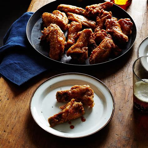 In a large pot, pour in 1 and 1/2 inches of vegetable or canola oil. Deep Fry Costco Chicken Wings : The Best Instant Pot Chicken Wings A Mind Full Mom : Curry fried ...