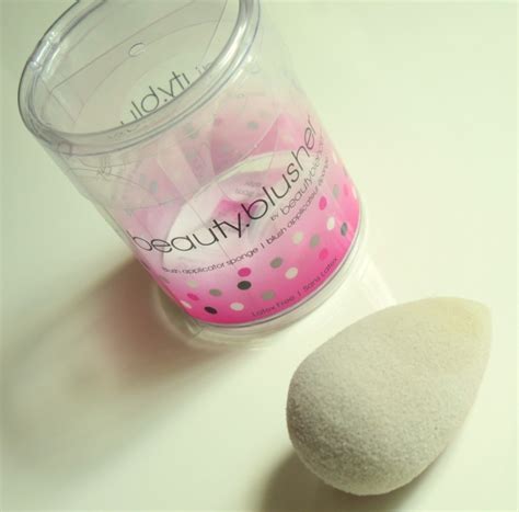 Beauty.blusher is the perfect sized makeup sponge for cream and powder blush application. Beauty blusher by Beautyblender Review