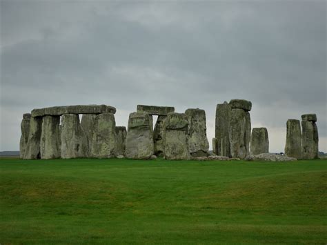 Stonehenge Salisbury Plain Illustration World History Encyclopedia