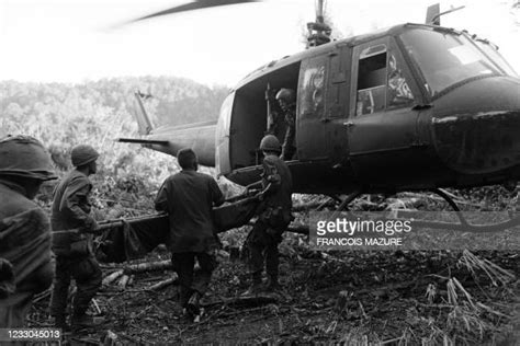 War Vietnam Us Marine 1967 Photos And Premium High Res Pictures Getty