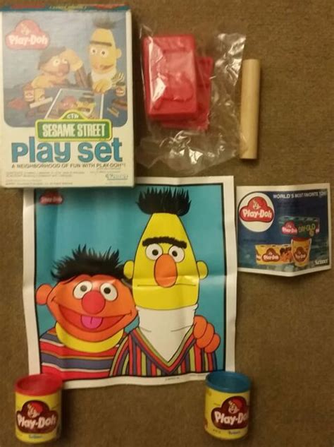Sesame Street Play Doh 1980 Bert And Ernie Play Set Kenner Rare Ebay