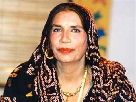 Pakistani Famous Legendary Folk Singer Reshma Passed Away Roll Number