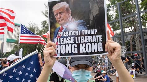 Sbs Language Protesters Call On Donald Trump To Help Liberate Hong Kong
