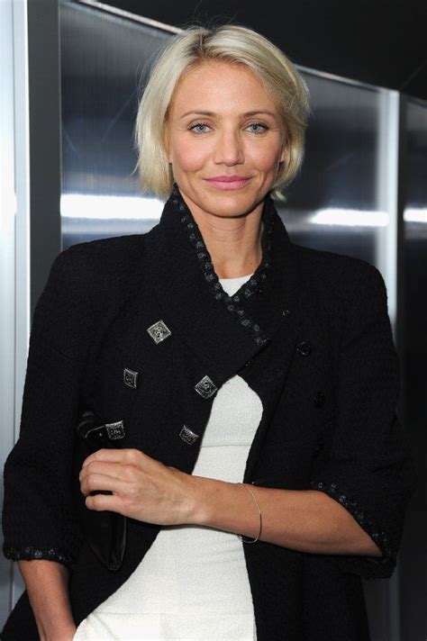 Cameron diaz bounces back from her arod breakup with a manicure. Cameron Diaz , short hair. | Cameron diaz short hair ...