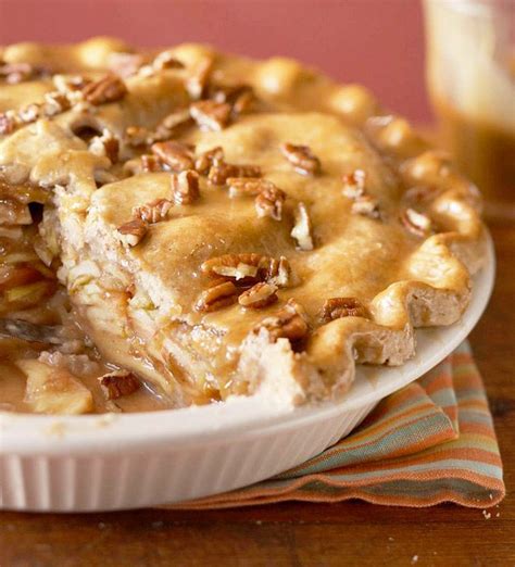 Apple Pear Praline Pie Recipe Apple Recipes Desserts Pralines