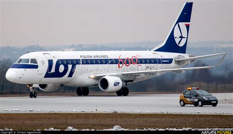 Sp Lii Lot Polish Airlines Embraer Erj 175 170 200 At Rzeszów