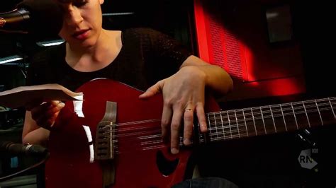 Guitarist Kaki King Performs Fences And Streetlight In The Egg Hd