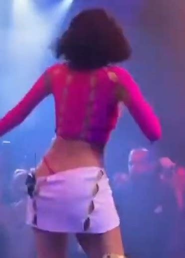 Doja Cat Sexy Dance On Stage Celebrity Porn Videos And Celeb Sex Tapes
