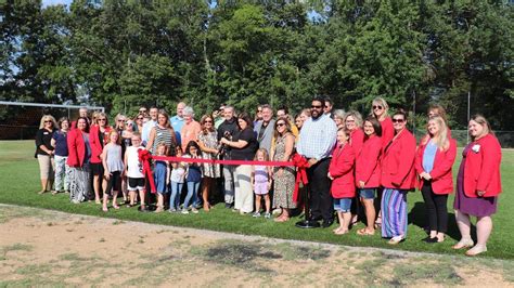 Batesville School District Holds Ribbon Cutting For New Playground