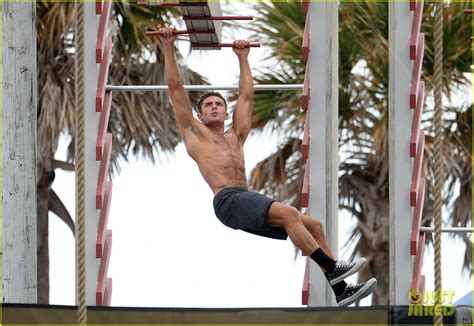 Zac Efron Uses His Ripped Muscles To Complete Baywatch Obstacle