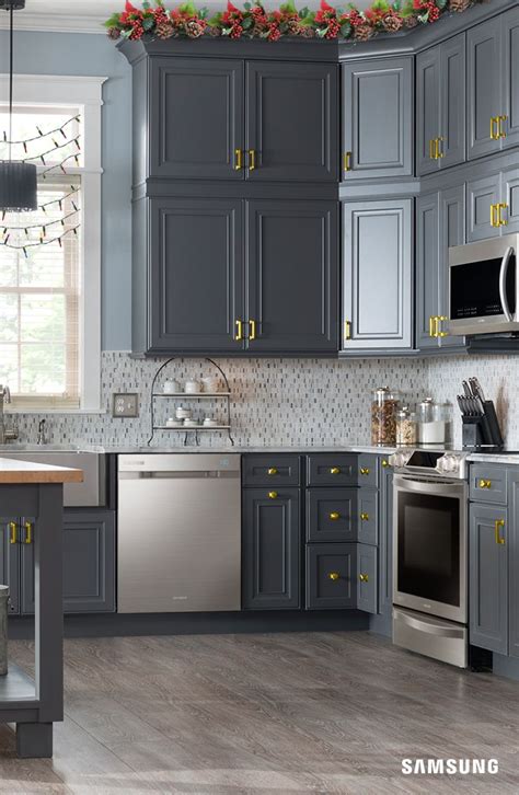 Stainless kitchen design stainless steel kitchen appliances wolf appliances kitchen appliance packages outdoor kitchen design kitchen cabinets farmhouse cabinets grey cabinets cream kitchen cabinets with black countertop. Rustic meets modern in this Samsung kitchen. Our sleek stainless steel appliances come to ...