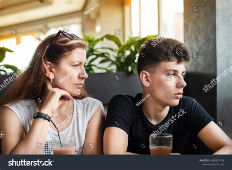 Mother Talks Her Teenage Son Cafe Stock Photo Shutterstock