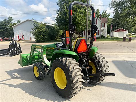 2019 John Deere 3038e Compact Tractor With 60 Bucket