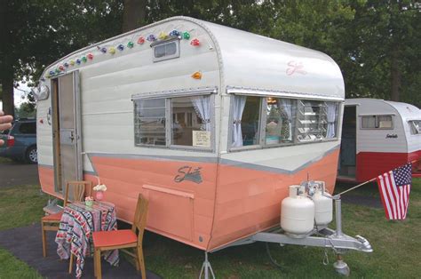 An Overview To The Vintage Shasta Camper Prices Specs And Review