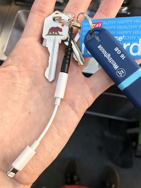 I Made One Of Those Dongle Keychains I Saw On Here Riphone