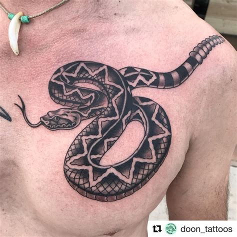 This baby snake tattoo is very similar to the meme snek which is essentially a much cuter version of snakes. #Repost @doon_tattoos from @classictattootx in San Marcos ...