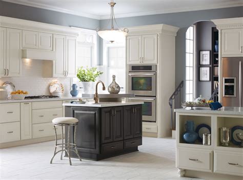 It took another 4 weeks to get the right cabinets and at the time i was assured these were made specifically for me. Diamond Sullivan Kitchen Cabinets - Traditional - Kitchen ...