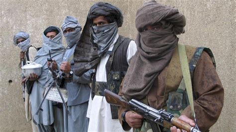 The taliban have moved closer to retaking full control of afghanistan, with the capital kabul now the the taliban has ordered their fighters to stay at entry points to the capital, urging people to stay in the. Talibán aumentará sus ataques a Afganistán en Ramadán ...