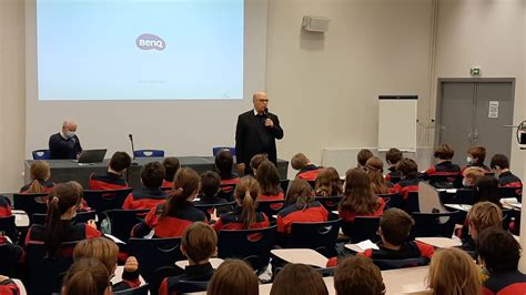 Hier Nos La Rochefoucauld École · Collège · Lycée Facebook