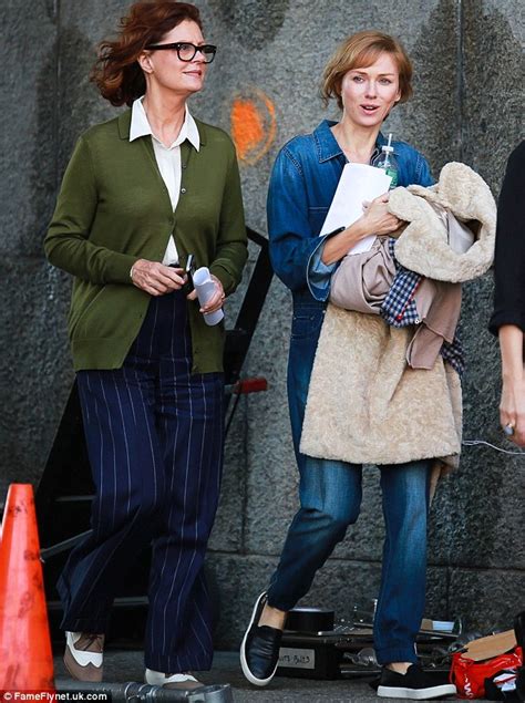 Elle Fanning And Naomi Watts Rock Red Hair On Three Generations Set
