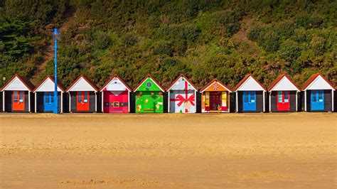 Bing HD Wallpaper Dec 17 2021 Bournemouth Beach Huts Bing Wallpaper