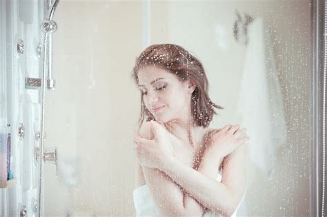 11 Surprising Health Effects Of Taking Long Showers