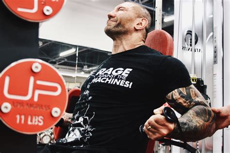 How To Get A Body Like Dave Bautista Arms And Traps Workout