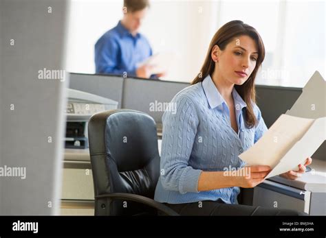Busy Office Cubicles High Resolution Stock Photography And Images Alamy