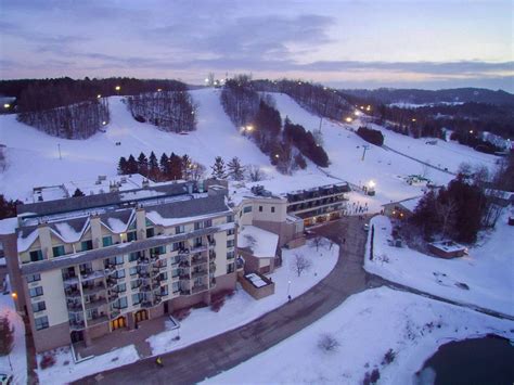 7 Best Ski Resorts In Ontario 202223