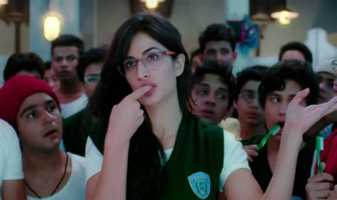 ranbir kapoor and katrina kaif prove that nerdy is the new sexy in jagga jasoos trailer