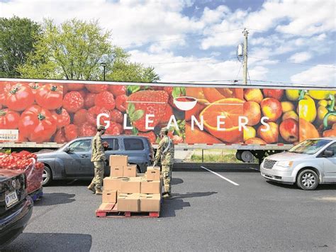 Mobile Food Pantry Rolls Into Town Seymour Tribune