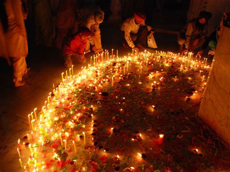 Celebrating Diwali, the festival of light in 2011 - The Inside Track