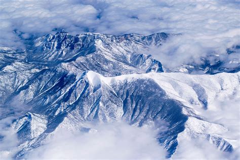 Mountain Peaks Snow Wallpaper Photos