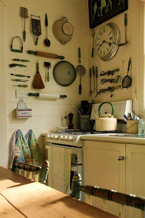 20 Vintage Kitchen Wall Decor Decoomo