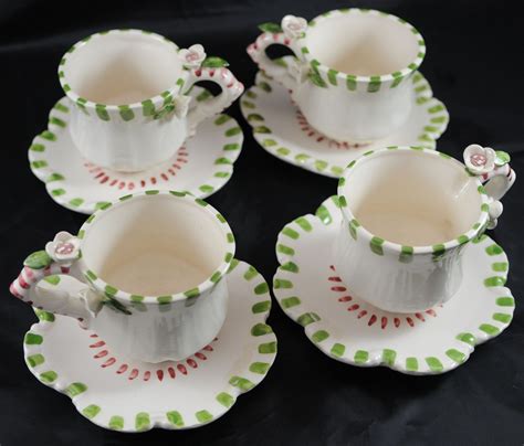 Disposable tea cups and saucers are among the most important household items that need special attention from your side when it comes to their design and finishes. Paper White Four Tea Cups and Saucers | Tea cups, Cup and ...
