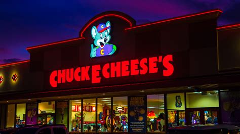 Everything We Know About Chuck E Cheeses 2021 Halloween Themed Menu
