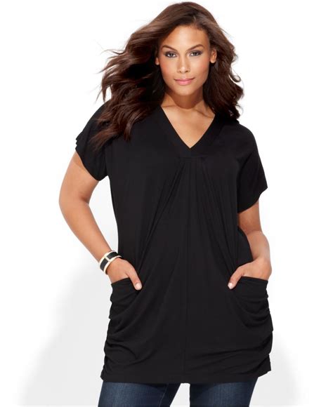 Inc International Concepts Plus Size Short Sleeve V Neck Tunic Top In