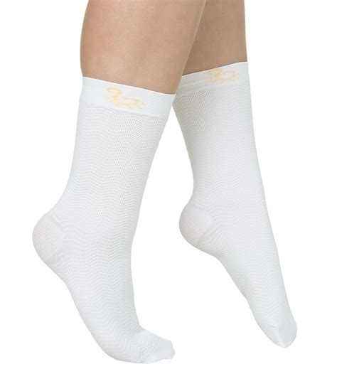 Compression Socks Reduce Swelling And Discomfort Solidea Us