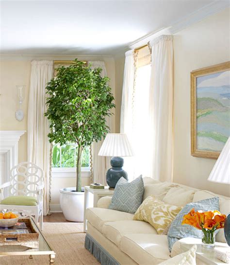 Decorating On A Budget 20 Tips From The Pros Living Room Decor