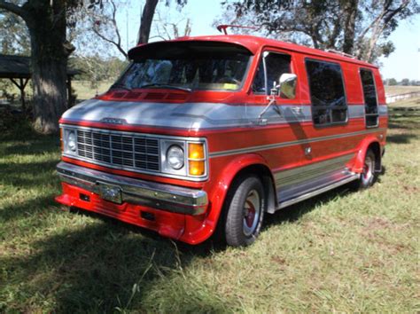 1979 Dodge B 200 Custom Street Hippie Camper Van Amazing Condition From