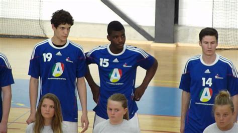 Le couple vient de prolonger son bail de cinq ans de plus. Equipe de FRANCE Handball Cadets - FRANCE/POLOGNE ...