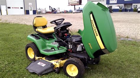 John Deere X320 Lawn Tractor Youtube