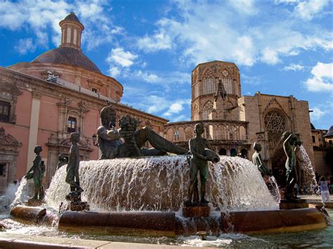 Free Walking Tour Valencia Guided Visit In Valencia City Center