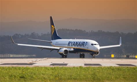 Welcome aboard please dm @askryanair for customer support. Neue Gepäck-Regeln: Das ändert sich jetzt bei Ryanair ...