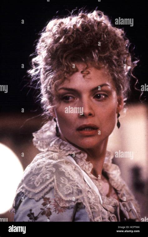 The Age Of Innocence Michelle Pfeiffer 1993 ©columbia Picturescourtesy Everett Collection