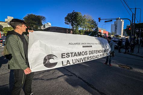 Qu Dijo La Comunidad Universitaria Ante La Marcha Federal Fue